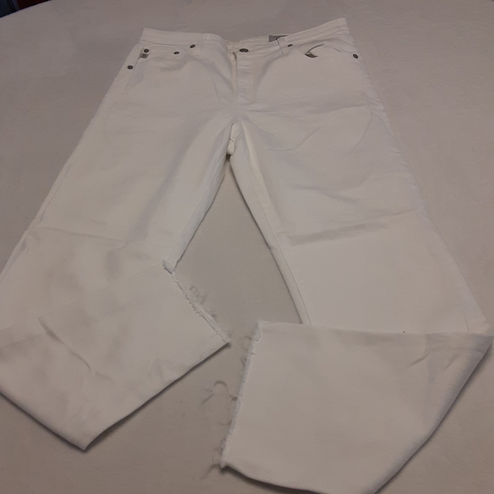 NWOT AG THE ISABELLE HIGH RISE STRAIGHT CROP JEANS